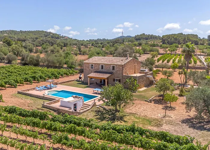 Cozy Home In Felanitx With Outdoor Swimming Pool